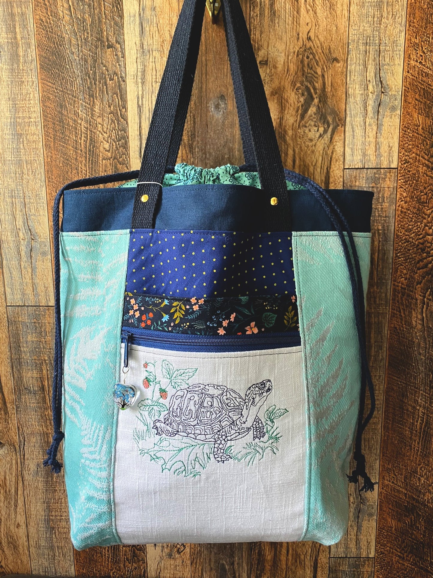 Box Turtle Large Firefly Project Bag