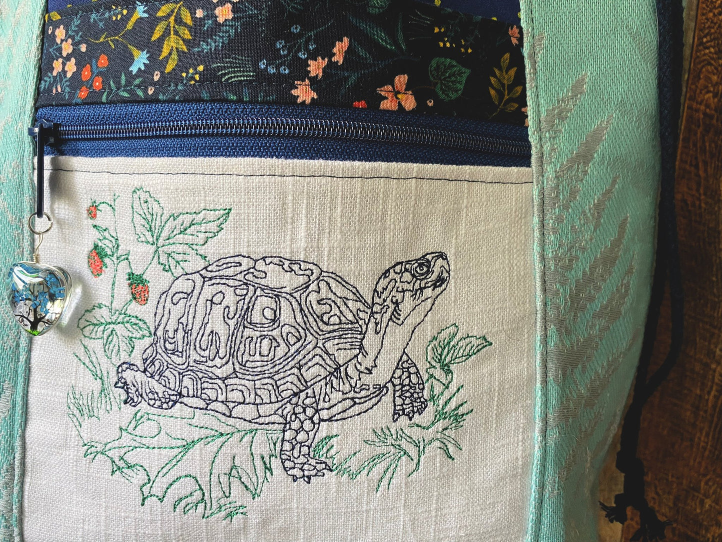 Box Turtle Large Firefly Project Bag