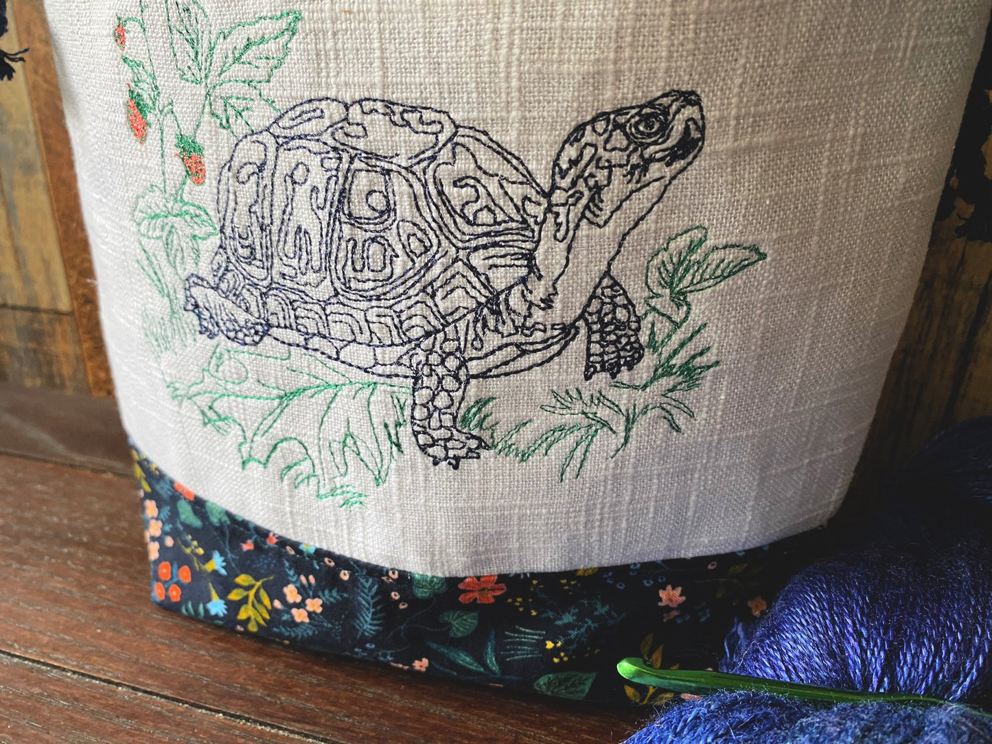 Box Turtle Small Project Bag