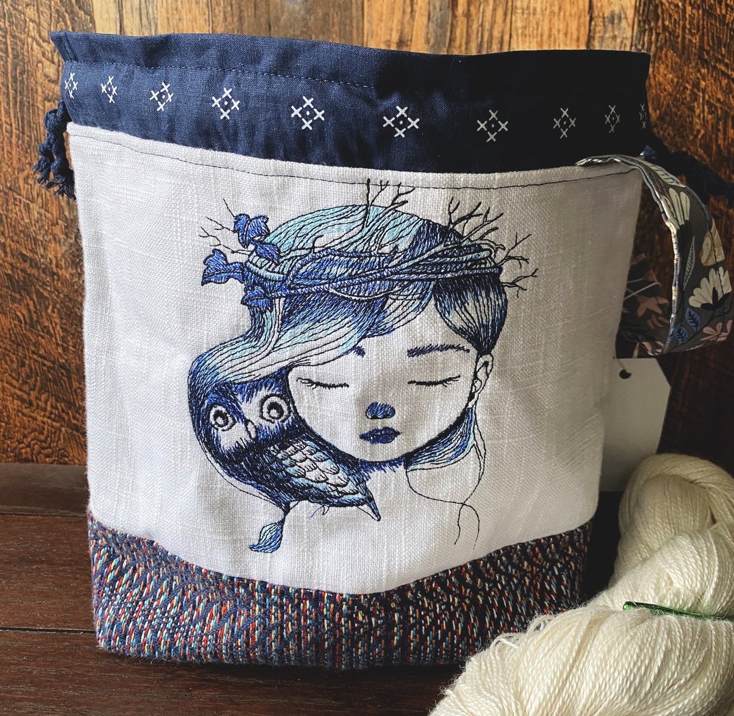 A Girl and Her Owl Medium Project Bag