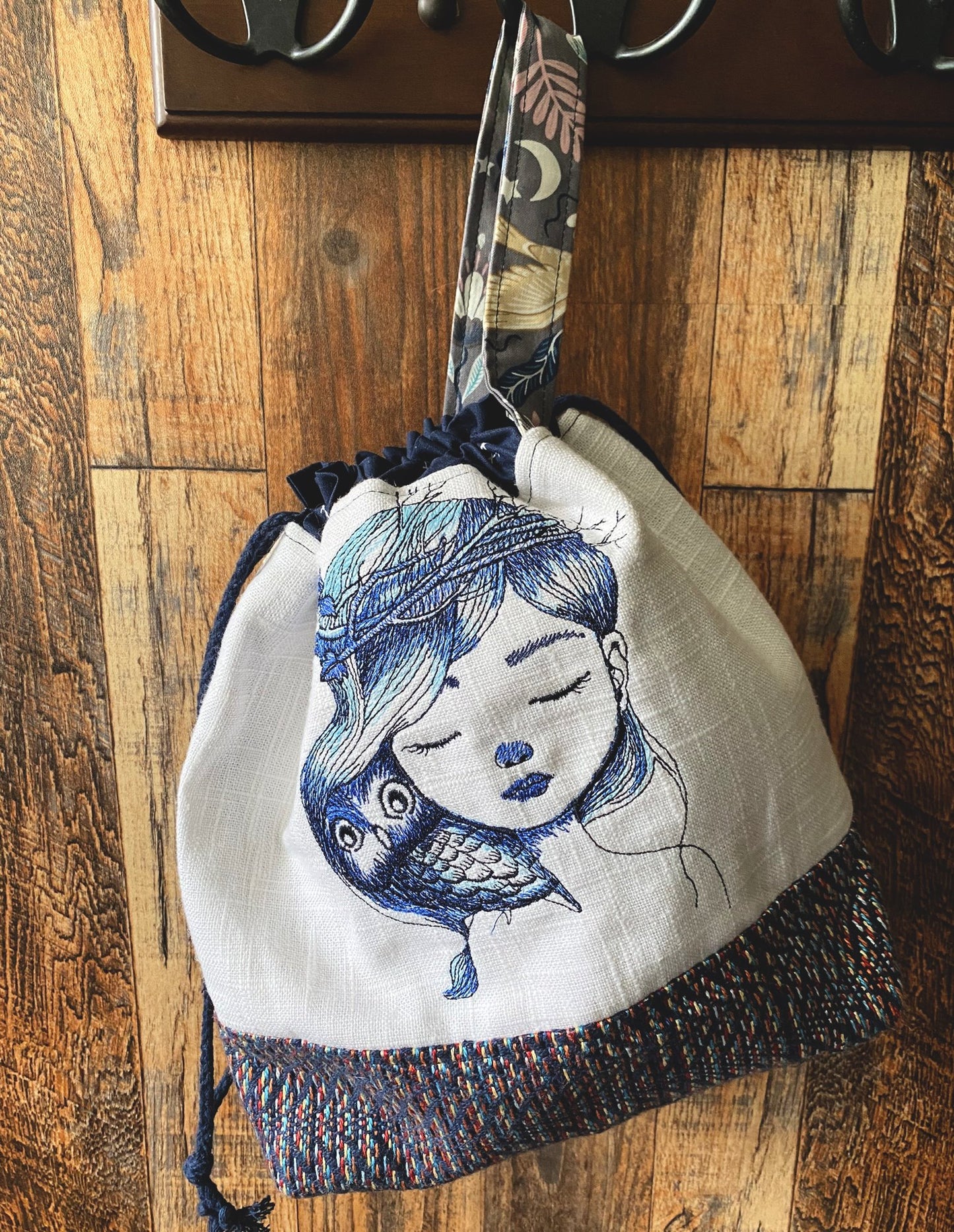 A Girl and Her Owl Medium Project Bag