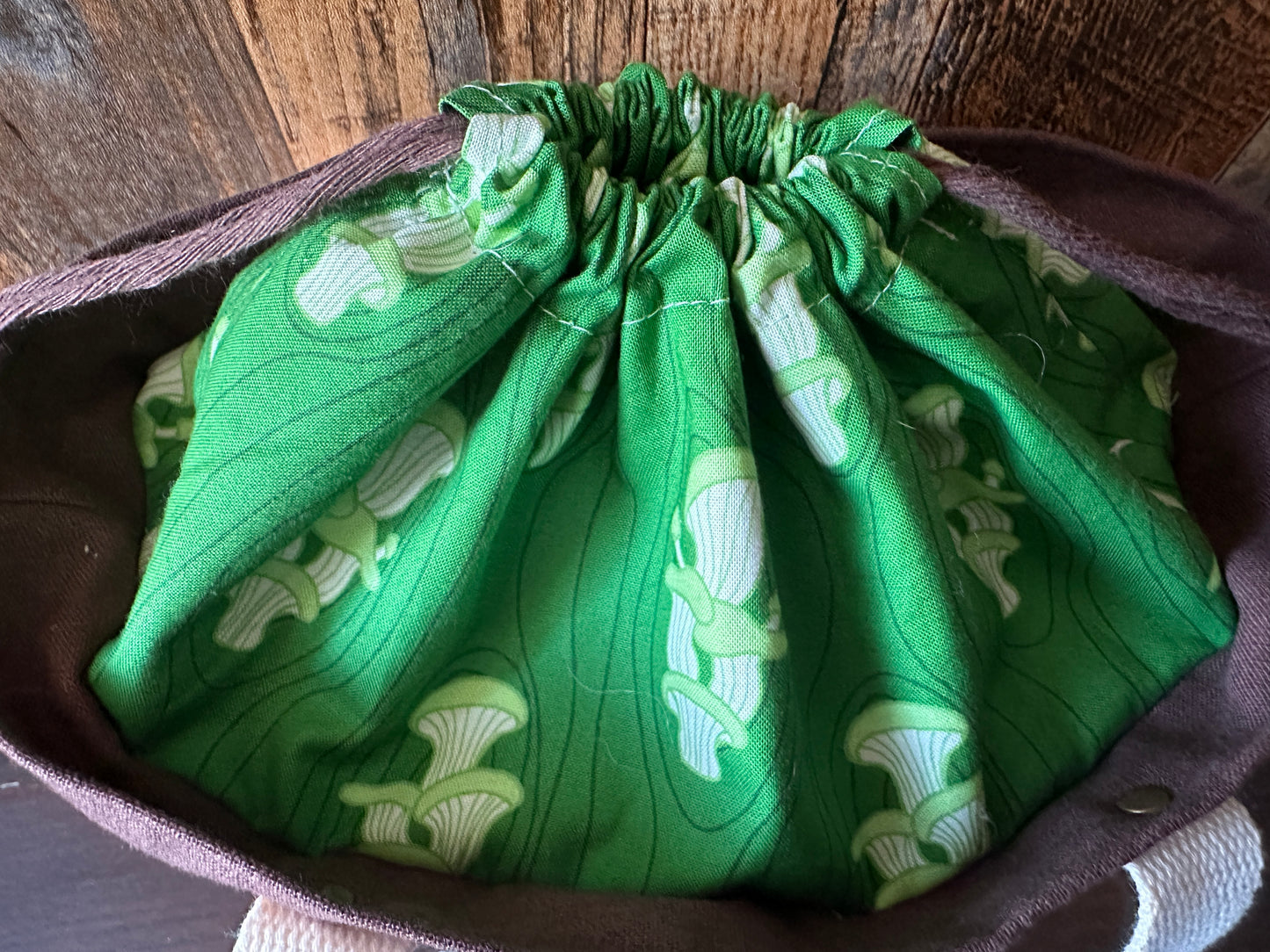 Verdant Mushrooms Medium Firefly Project Bag