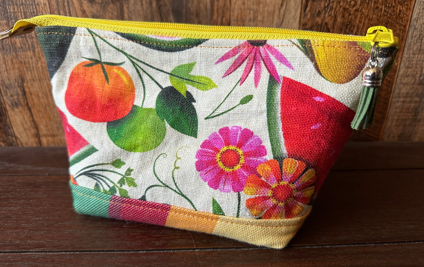Summer Garden Small Open Wide Spindle Bag