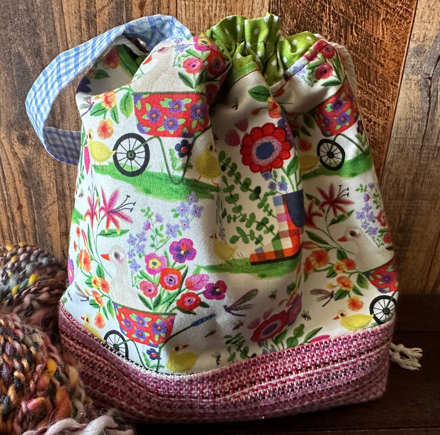 Runner Ducks Medium Project Bag