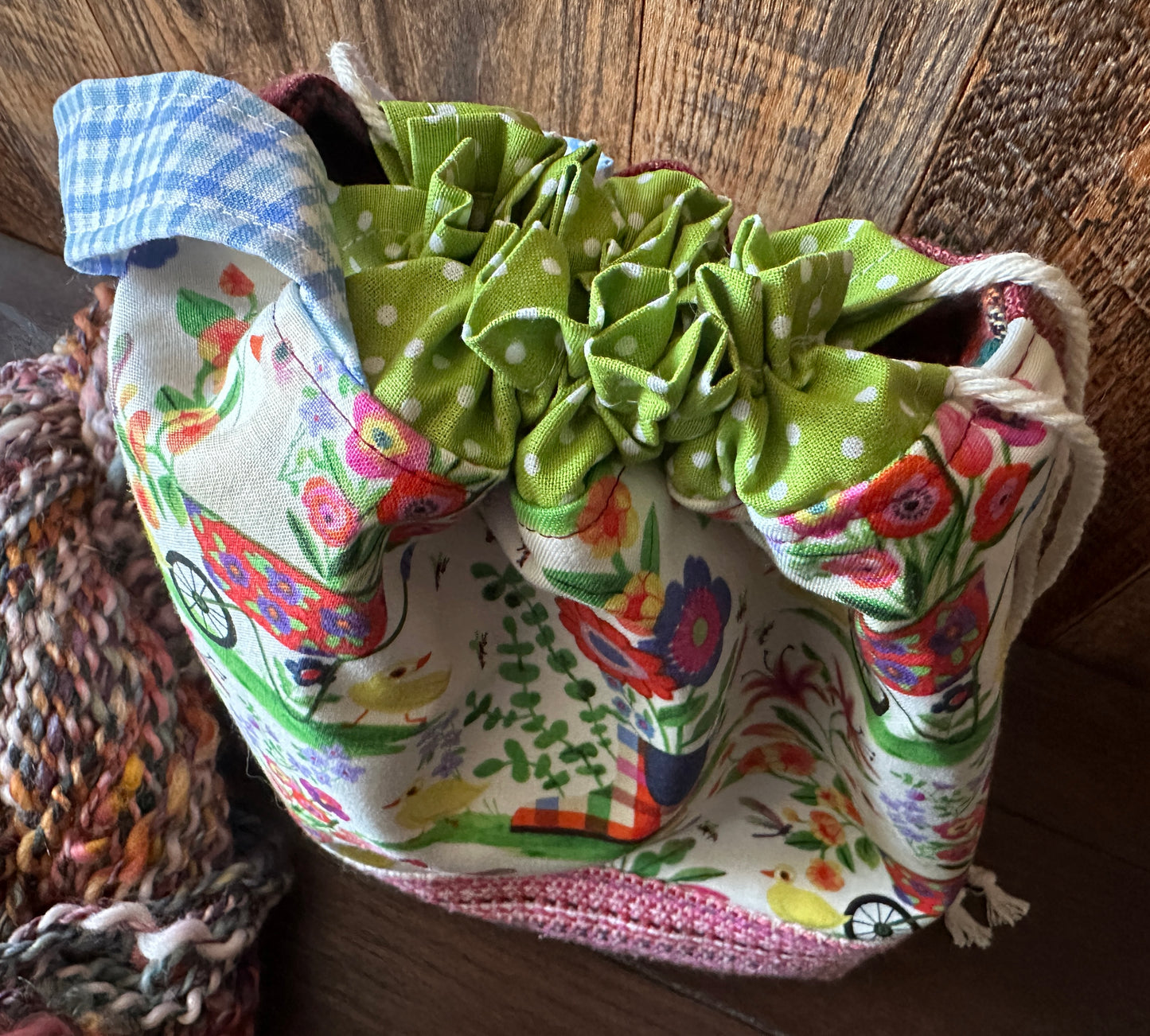 Runner Ducks Medium Project Bag
