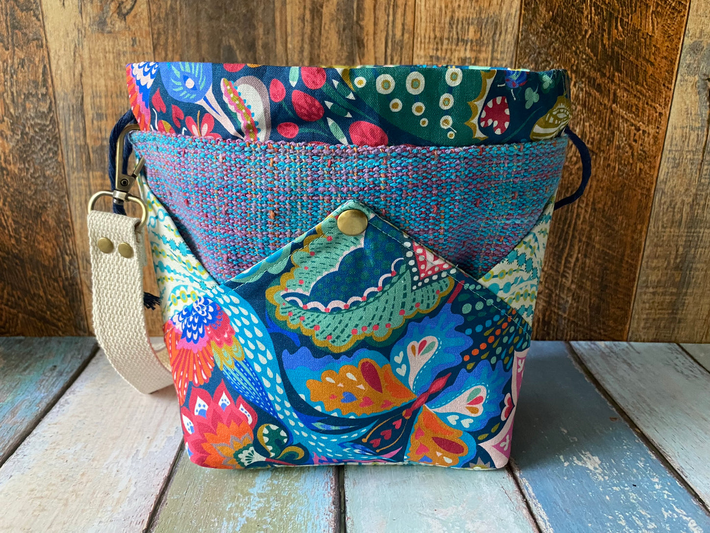 Blue Beautiful Blossoms Plenty O' Pockets Small Drawstring Pouch
