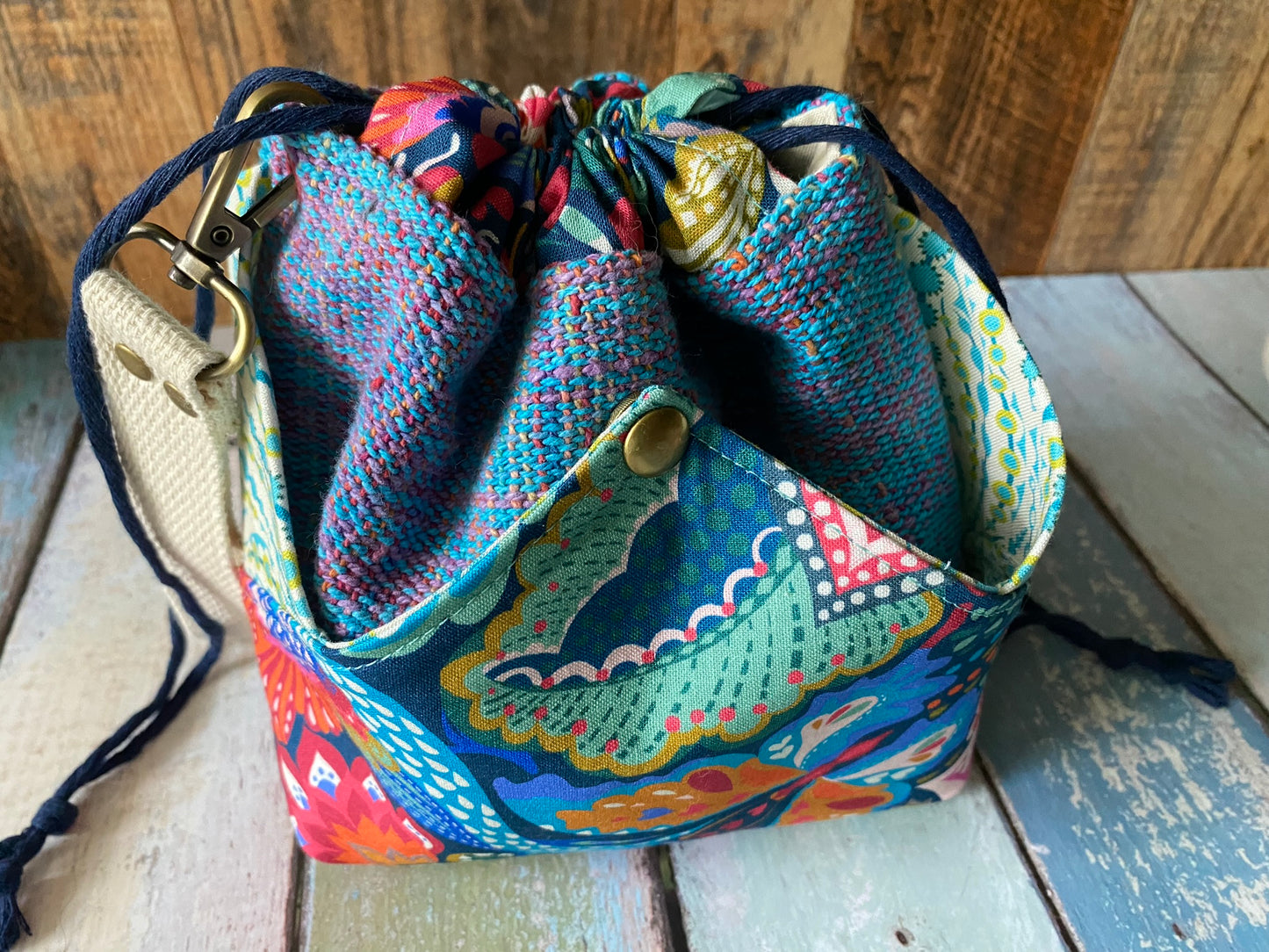 Blue Beautiful Blossoms Plenty O' Pockets Small Drawstring Pouch