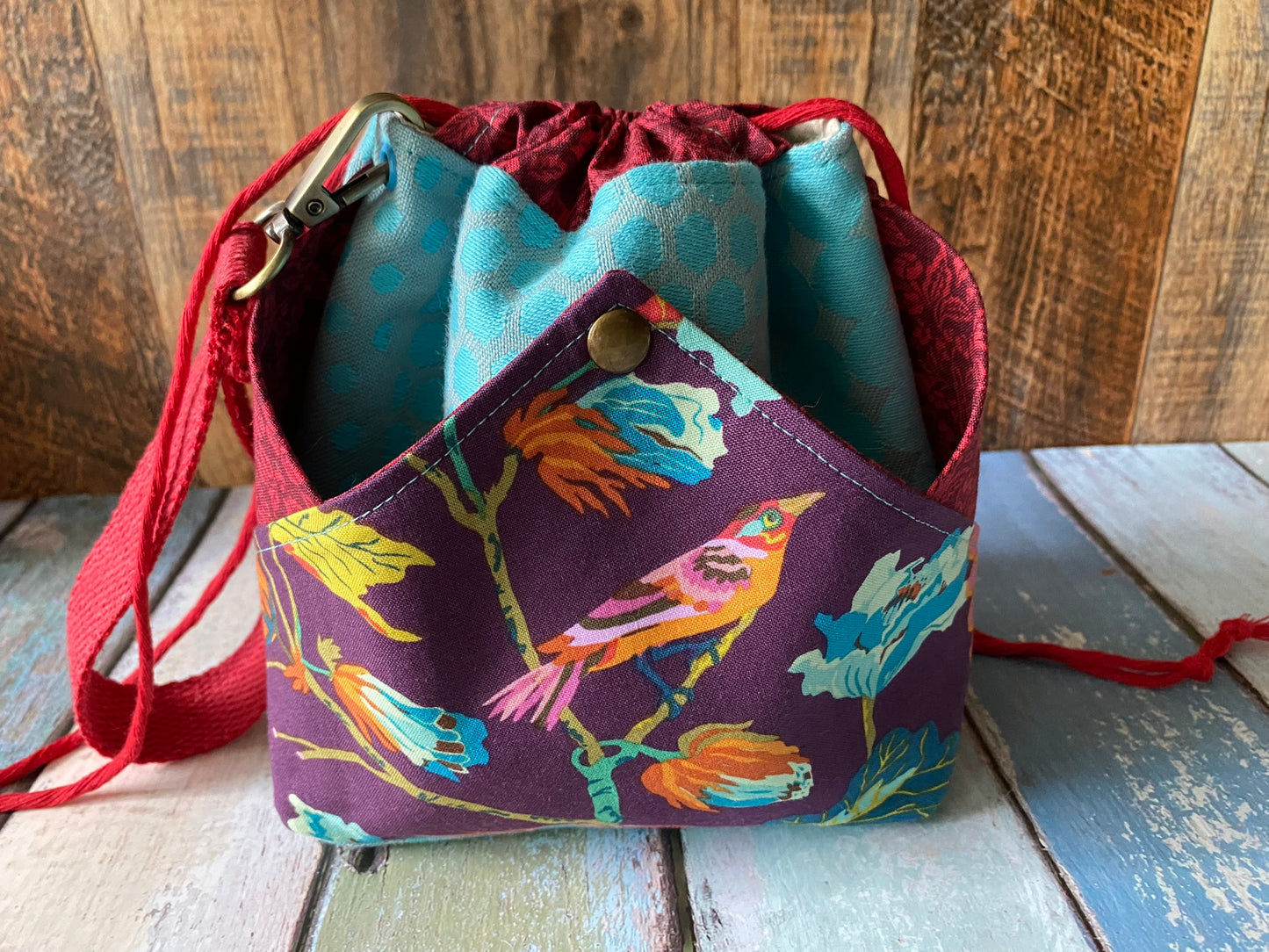 Meadow Bird Plenty O' Pockets Small Drawstring Pouch