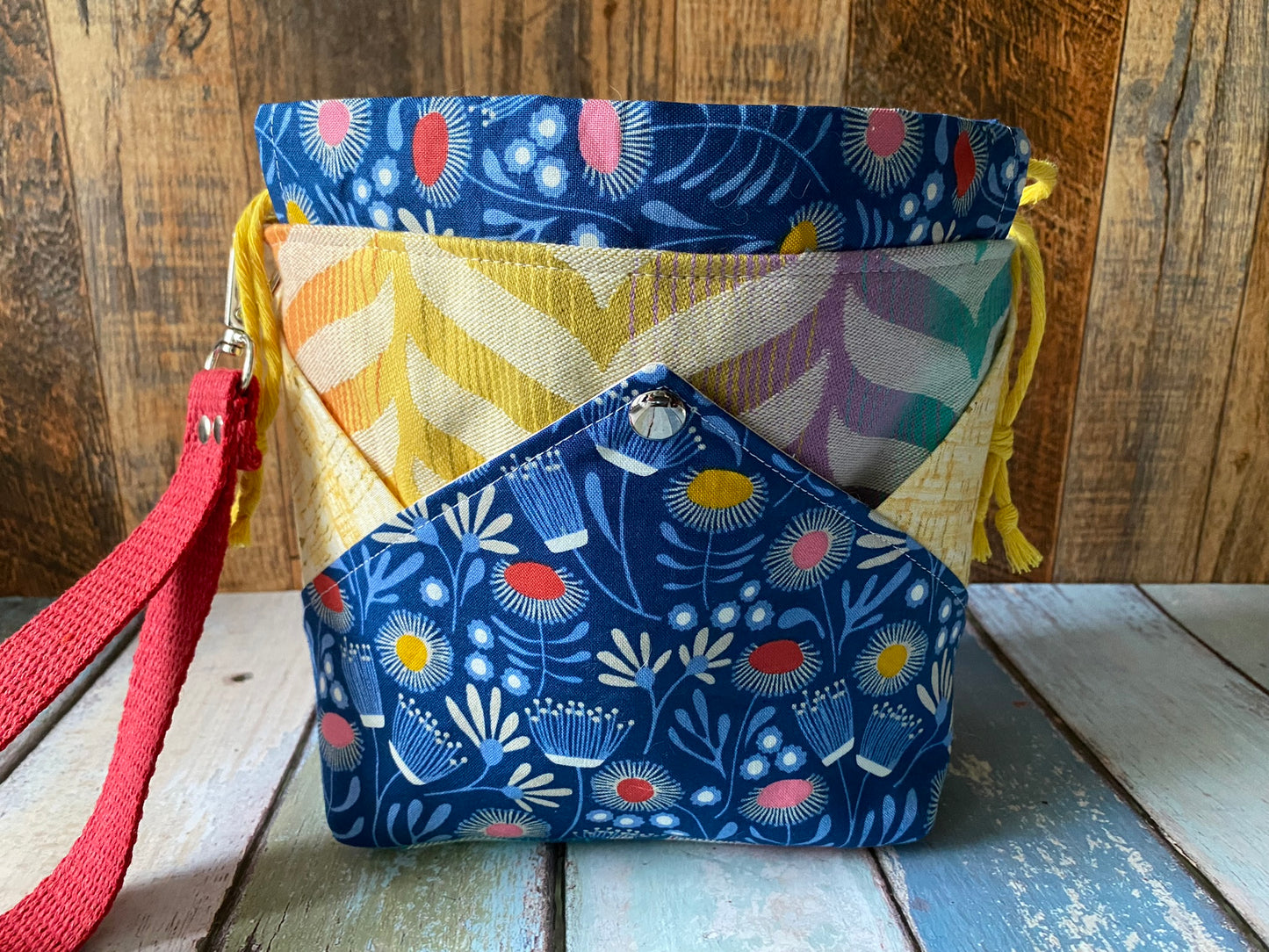 Field Flowers Plenty O' Pockets Small Drawstring Pouch