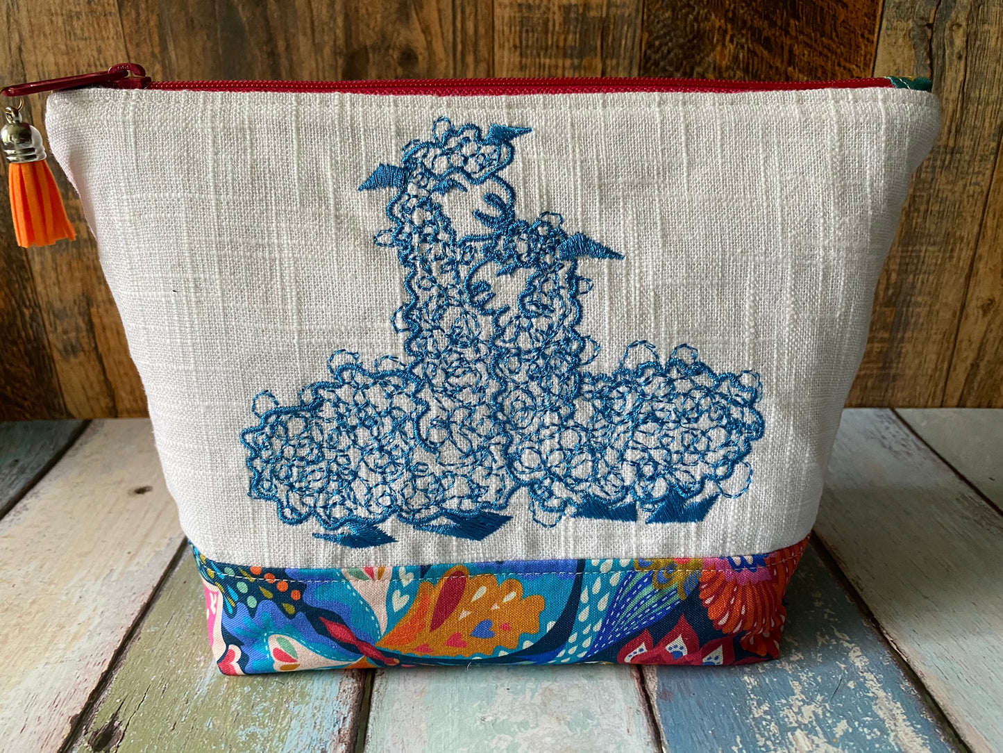 Llama Momma Project or Cosmetic Zipper Bag