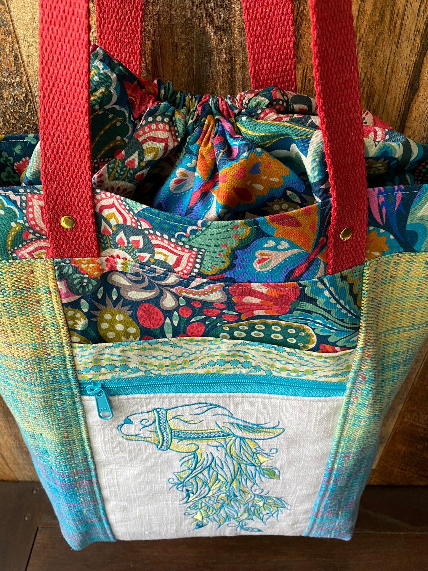 Leafy Llama Large Firefly Project Bag