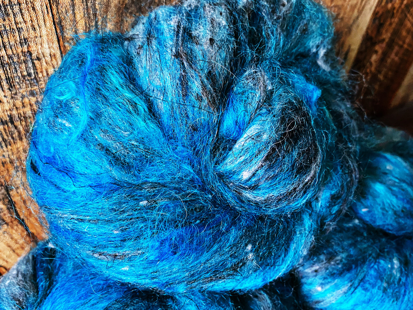 Magpie Art Batt for Spinning or Felting
