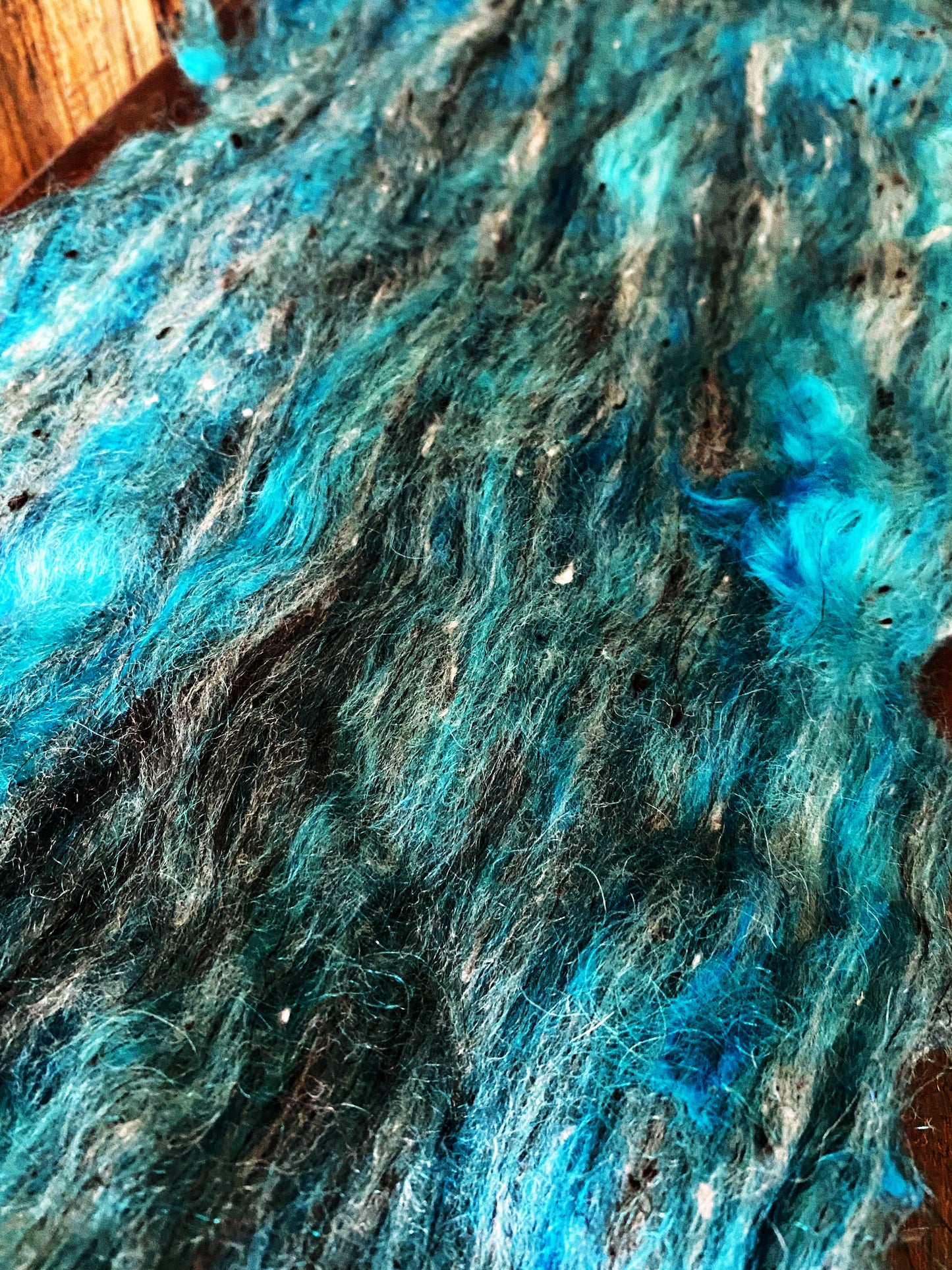 Magpie Art Batt for Spinning or Felting