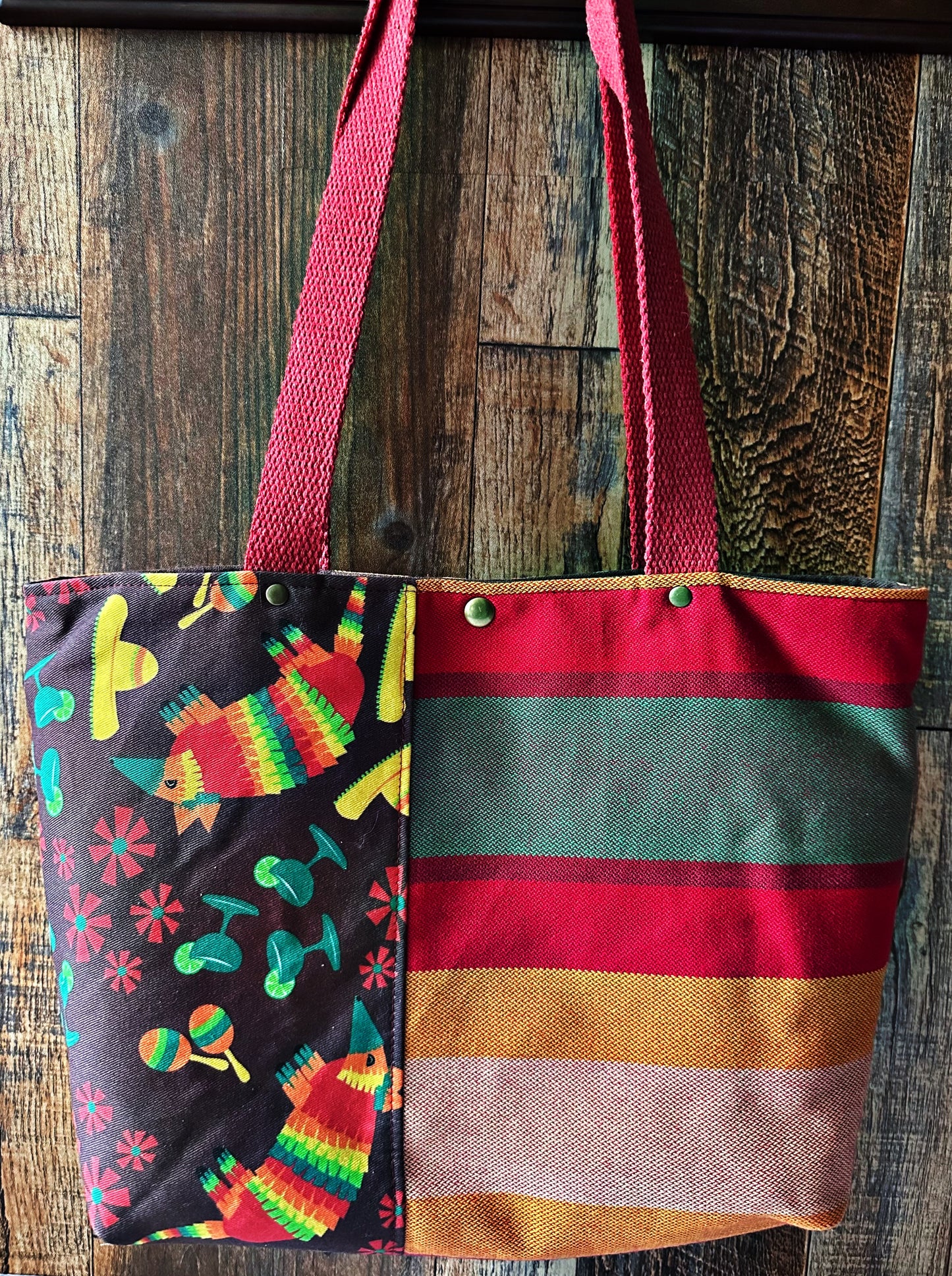 Armadillo Party Tote Bag with Zipper Pocket Divider