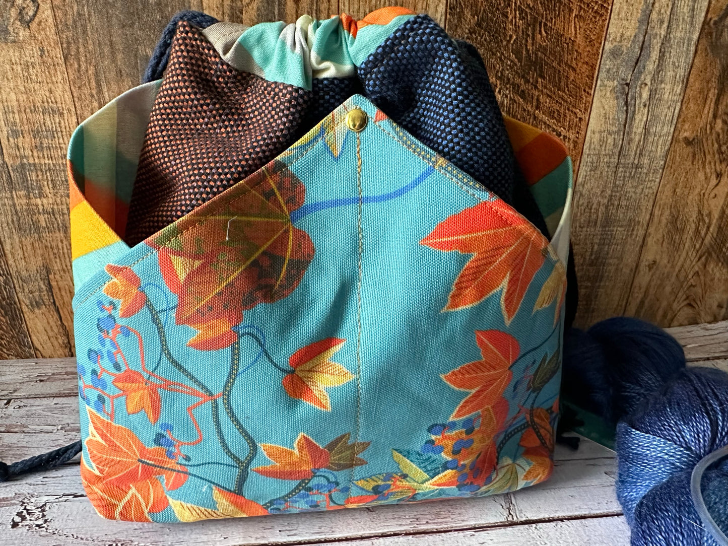 Blackbird in Maples Plenty O' Pockets Large Drawstring Pouch