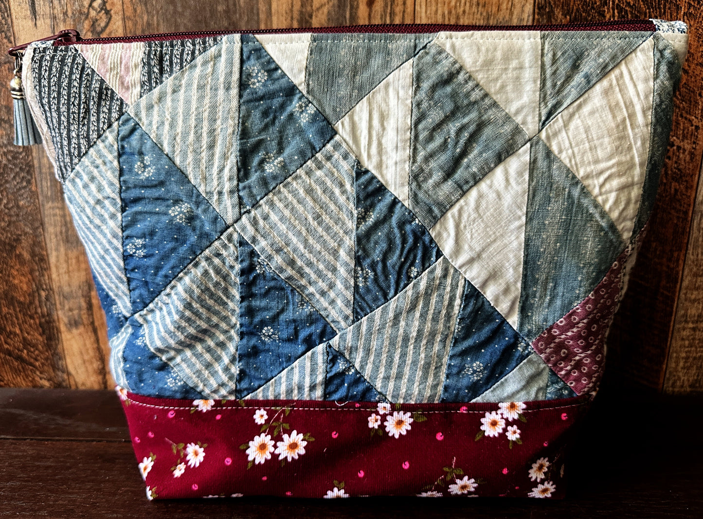 Repurposed Heritage Quilt Medium Project or Cosmetic Zipper Bag