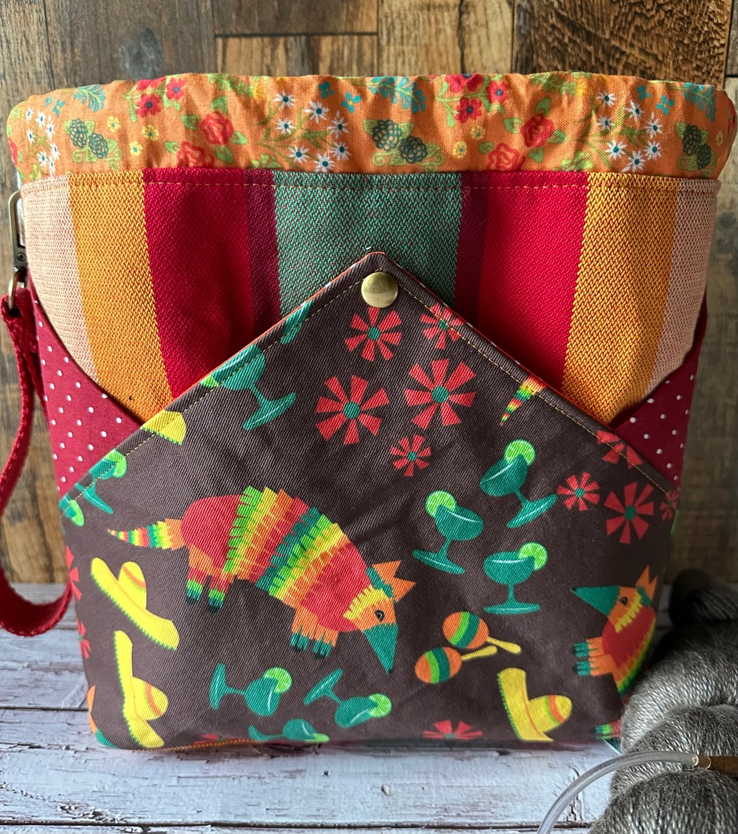 Armadillo Party Plenty O' Pockets Large Drawstring Pouch