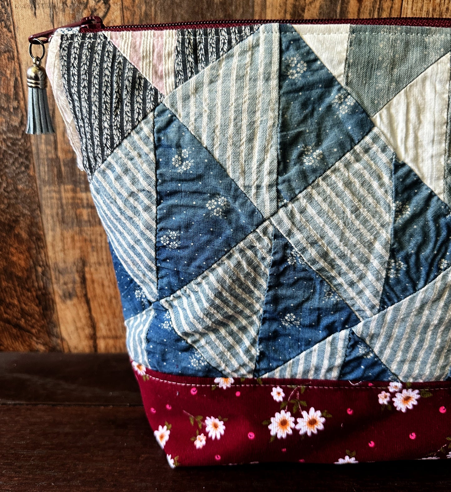 Repurposed Heritage Quilt Medium Project or Cosmetic Zipper Bag