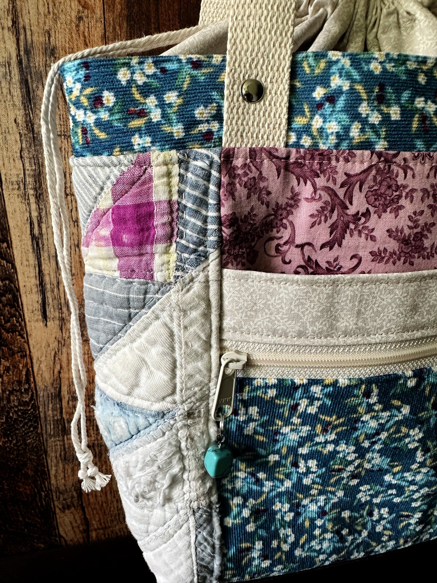 Repurposed Heritage Quilt Medium Deluxe Project Bag