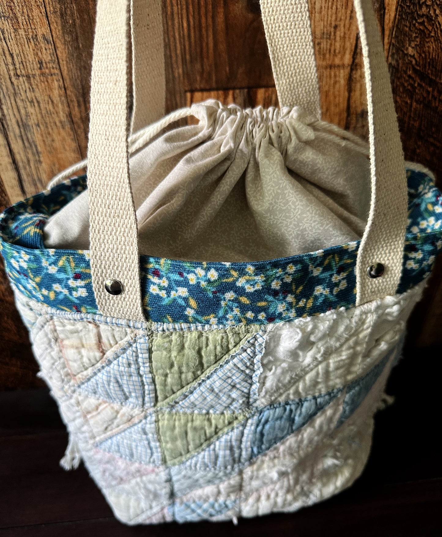 Repurposed Heritage Quilt Medium Deluxe Project Bag