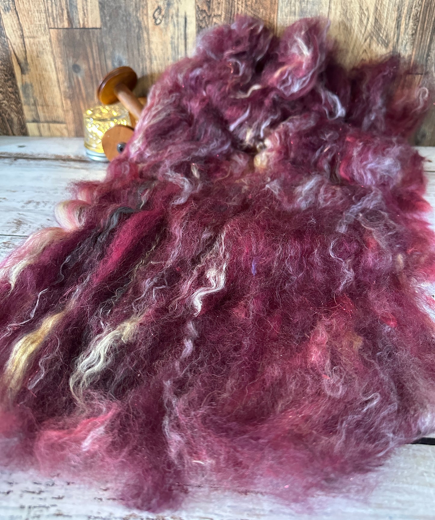 VERY ARTY Art Batts ~ Shetland and Mohair Batt for Spinning or Felting ~ Burgundy and Red
