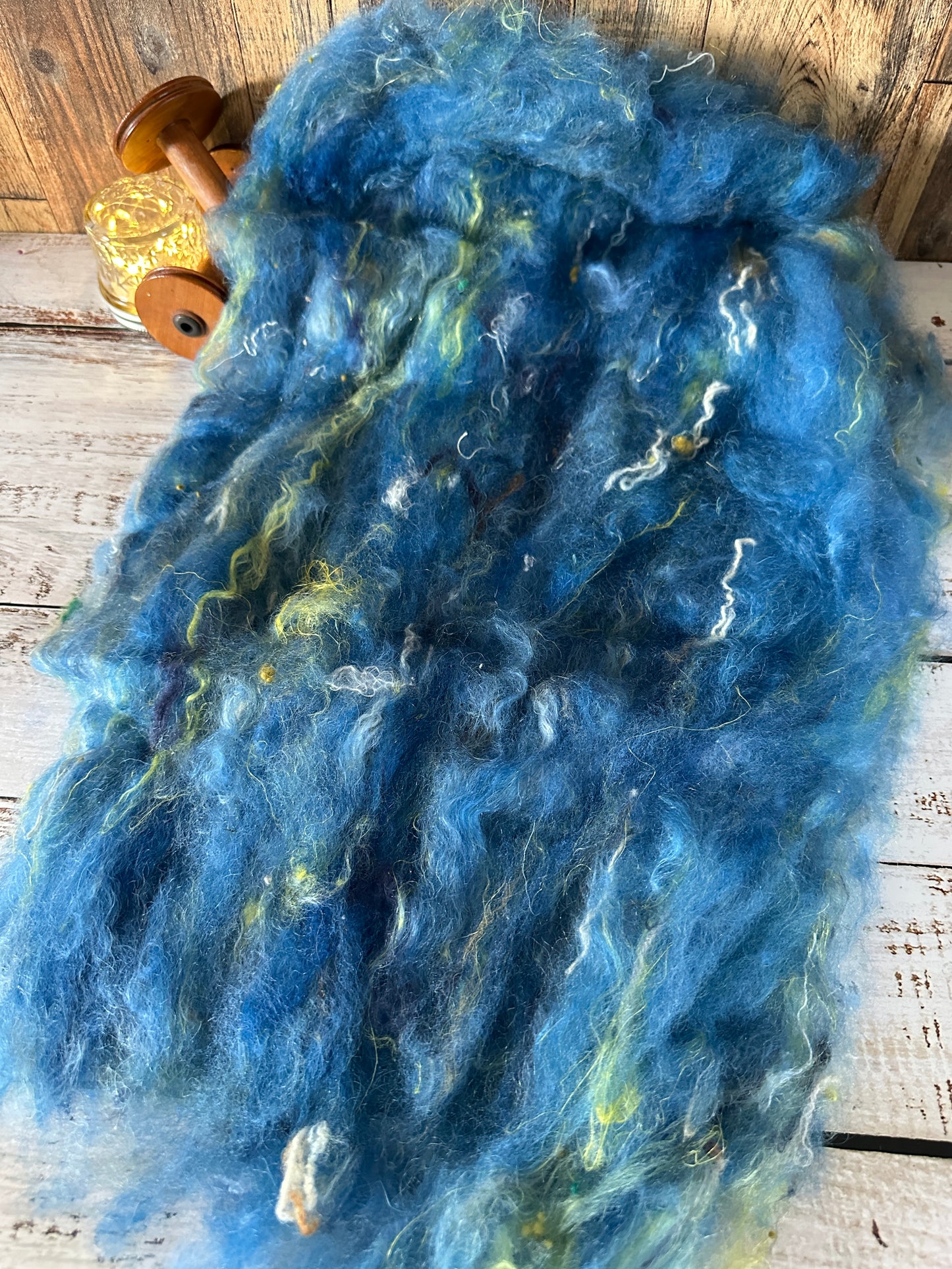 VERY ARTY Art Batts ~ Shetland and Mohair Batt for Spinning or Felting ~ Blues