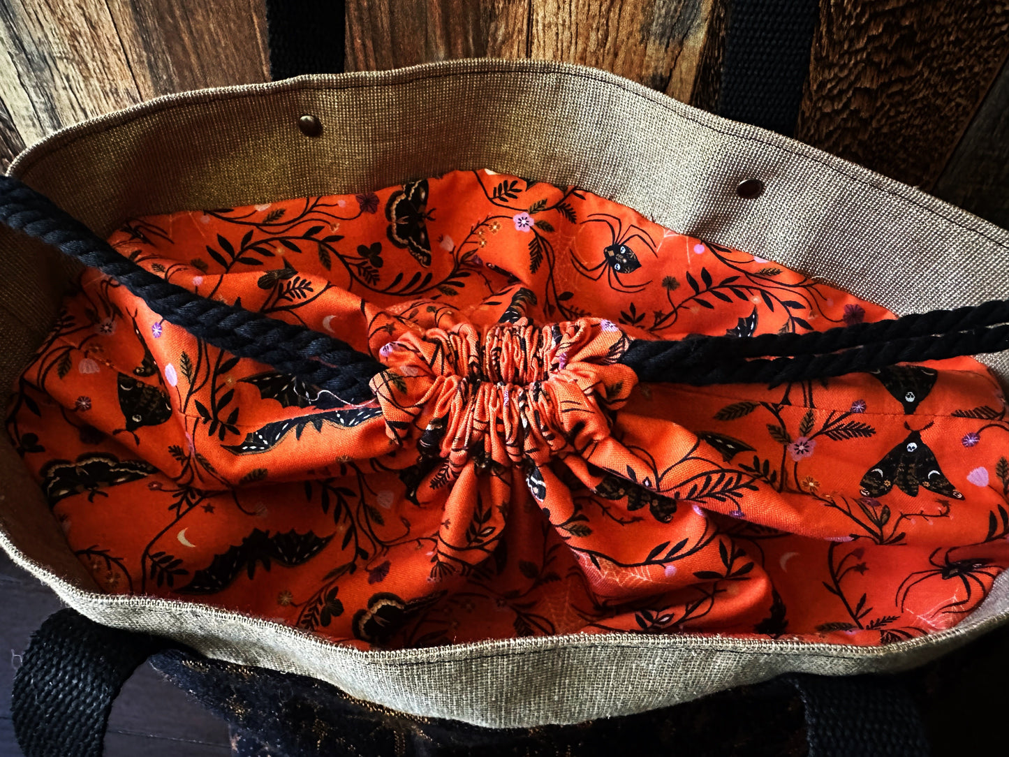 Dark Dragon Candlelight Large Firefly Project Bag