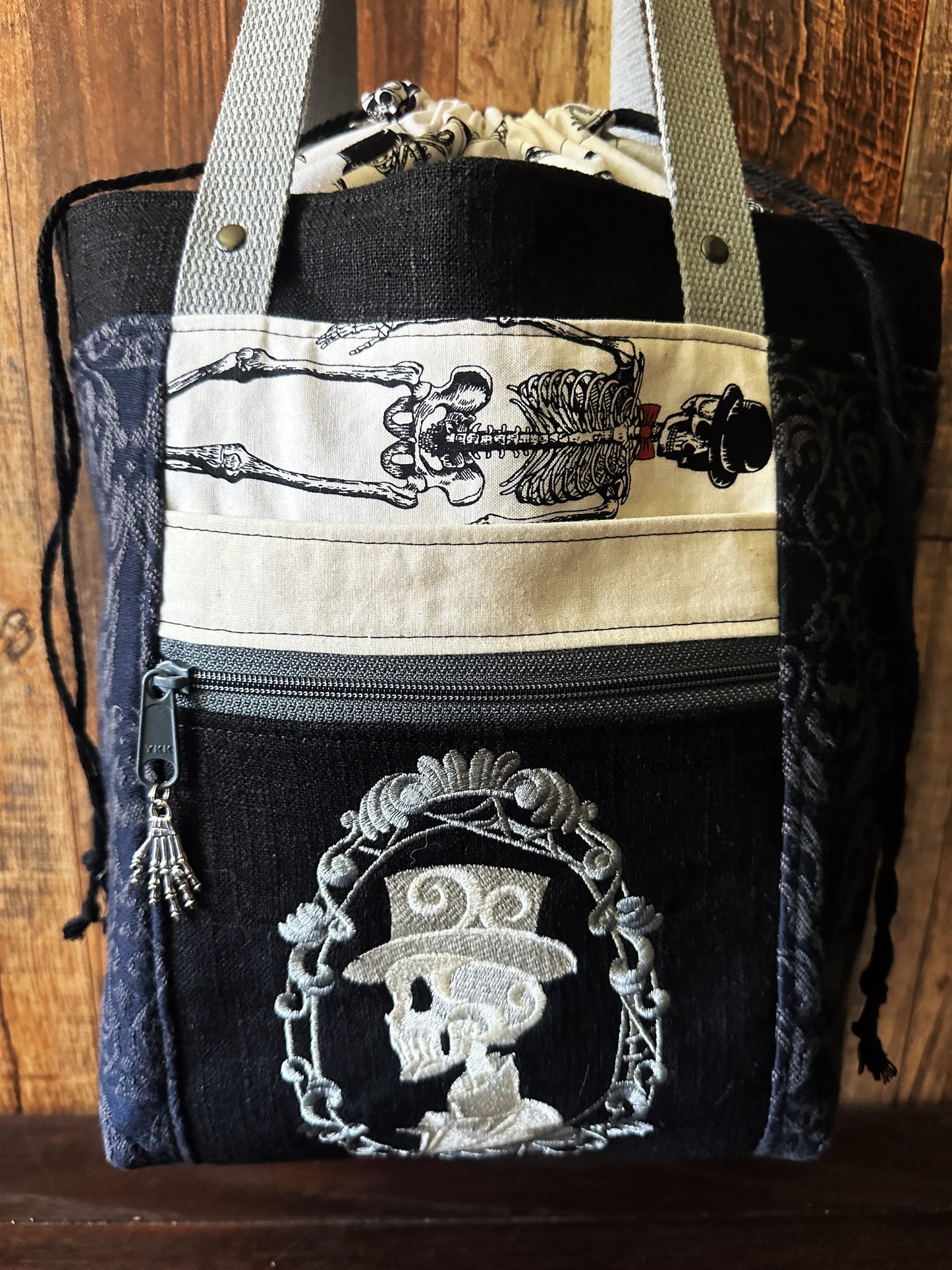His Gothic Silhouette Medium Firefly Project Bag