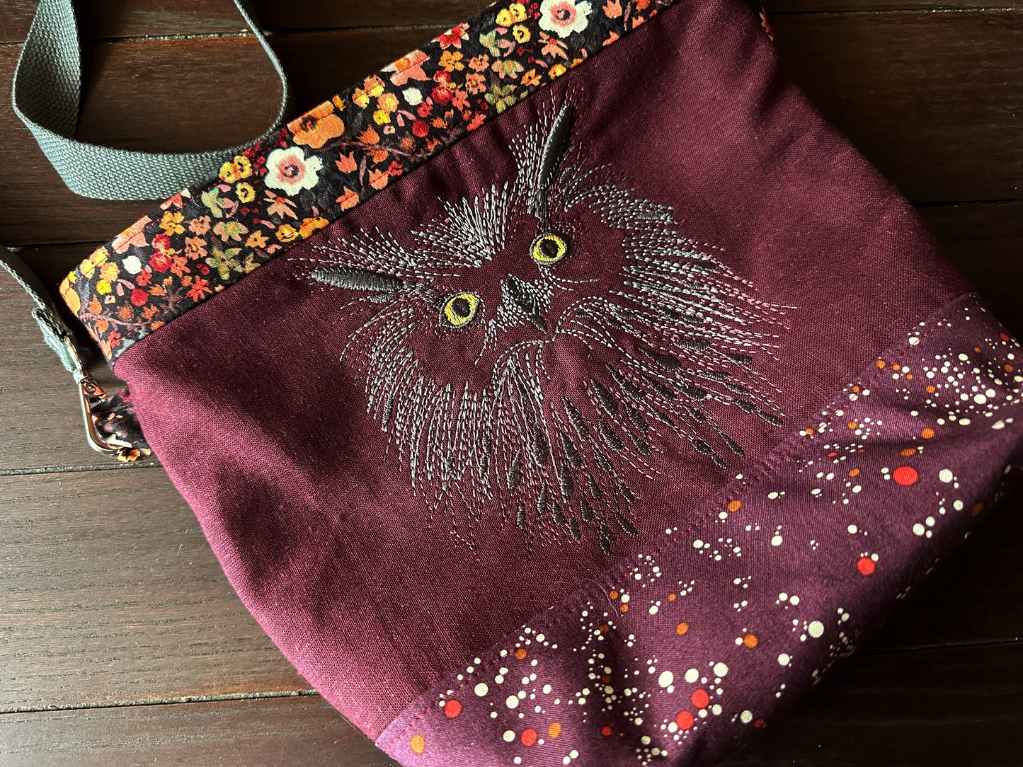 Owl Medium Shoulder Bag/Purse