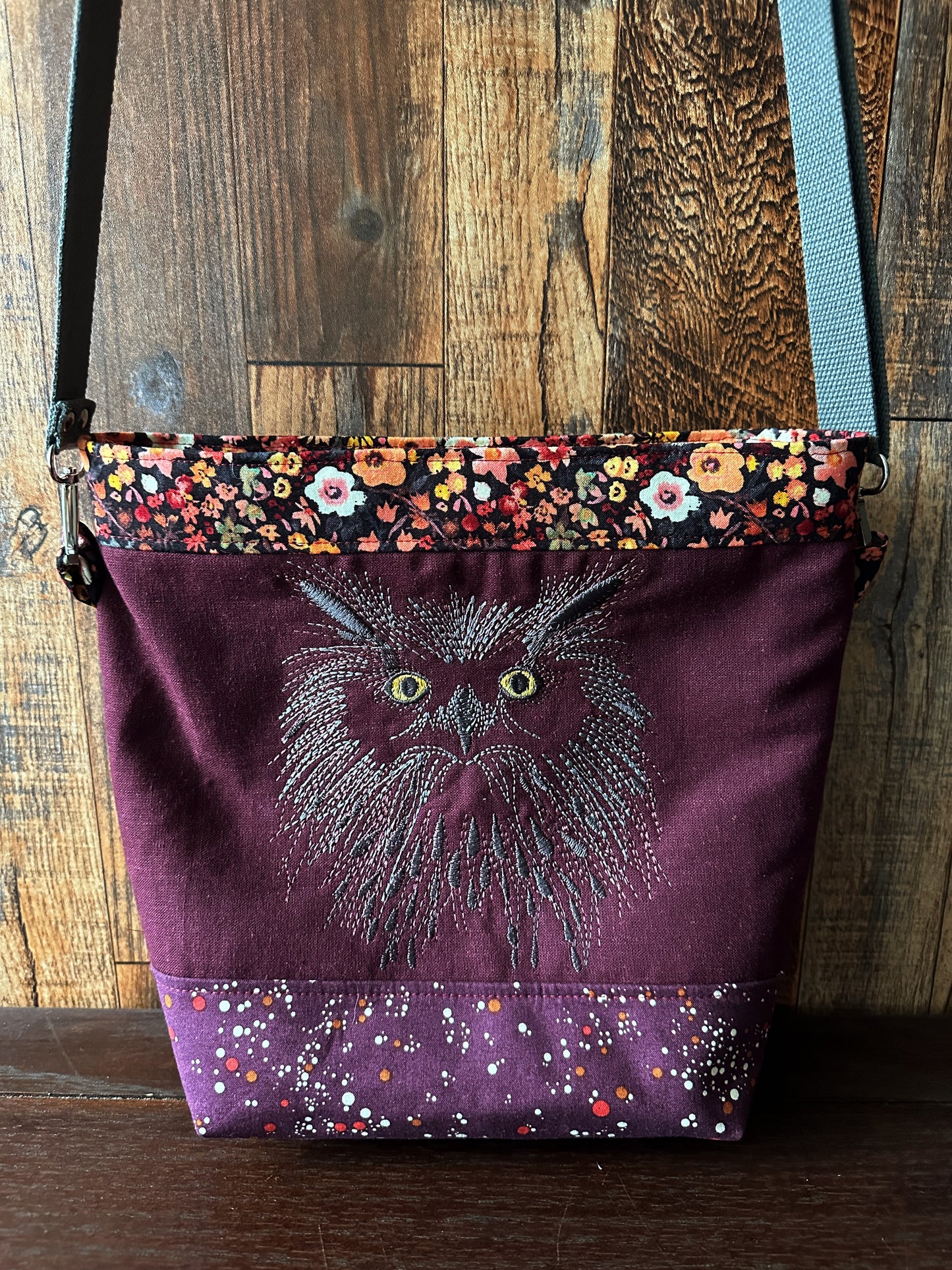 Owl Medium Shoulder Bag/Purse