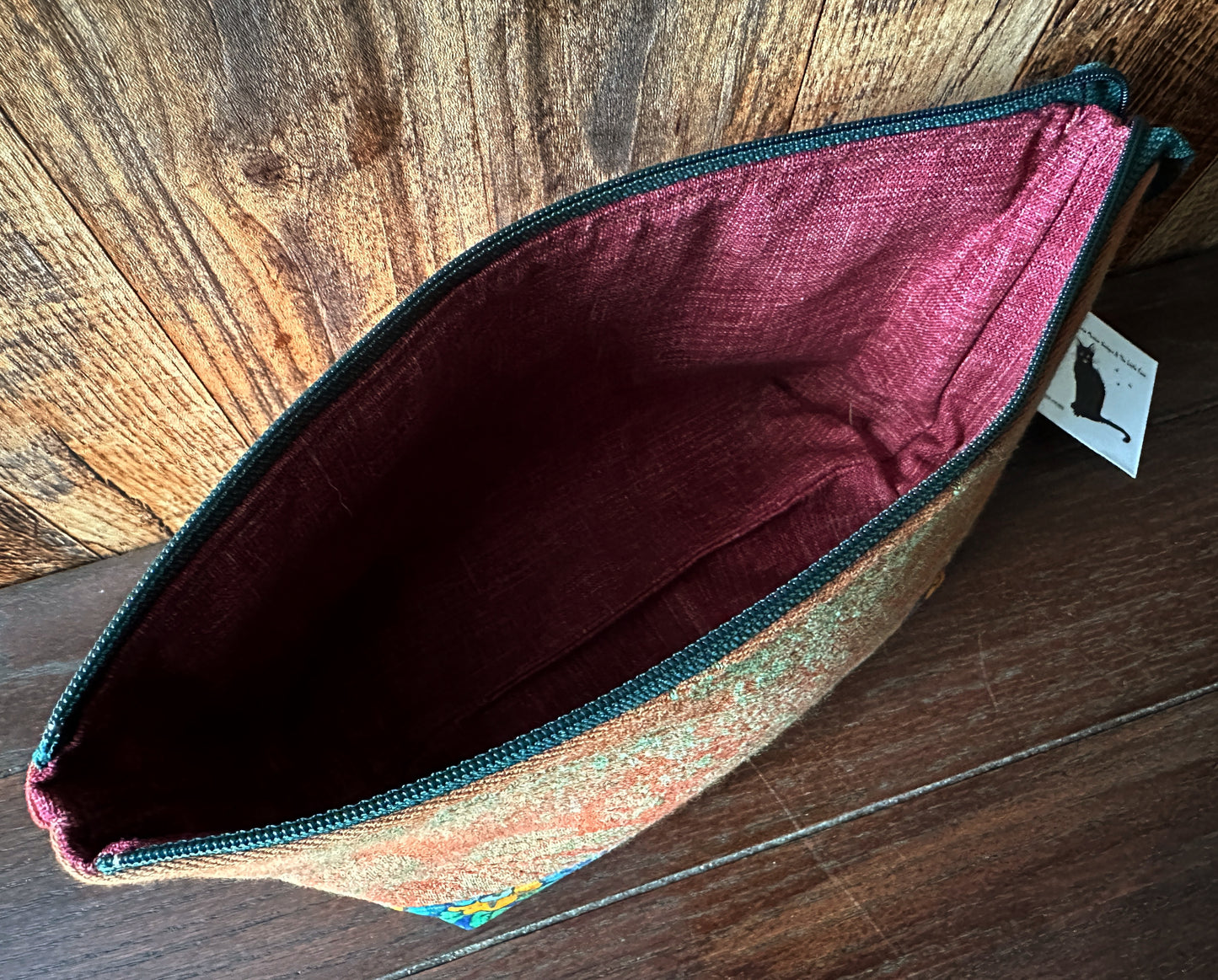 Fierce Owl Medium Open Wide Spindle Bag