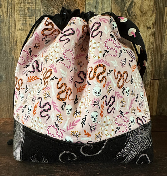 Snakes and Skulls Medium Project Bag