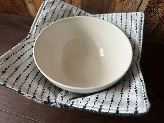 Monochrome Moons Phases Bowl Cozy