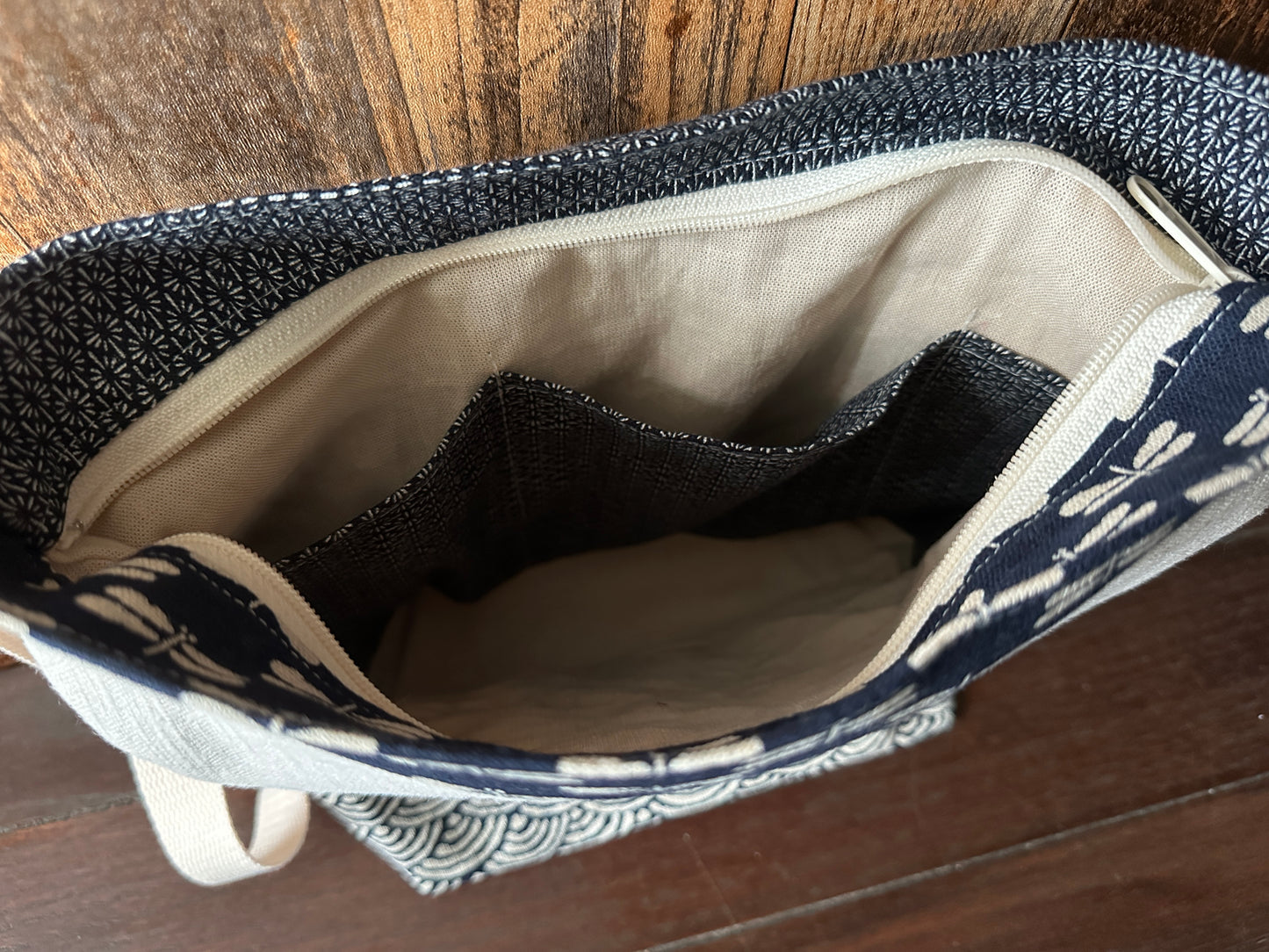 Indigo Linen with Fox Medium Shoulder Bag/Purse