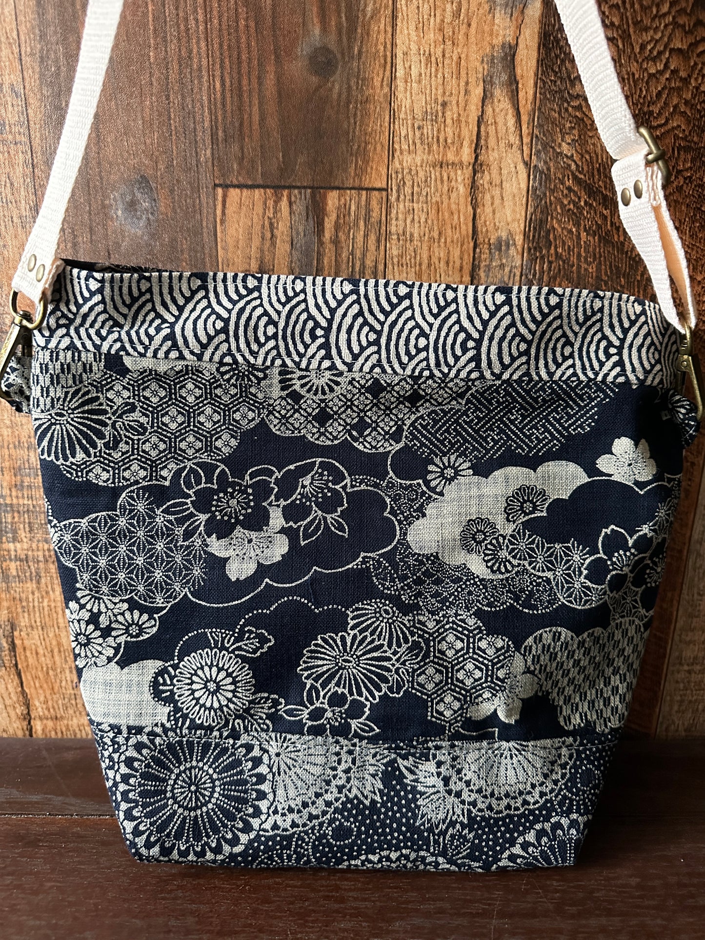 Indigo Linen with Butterfly Medium Shoulder Bag/Purse