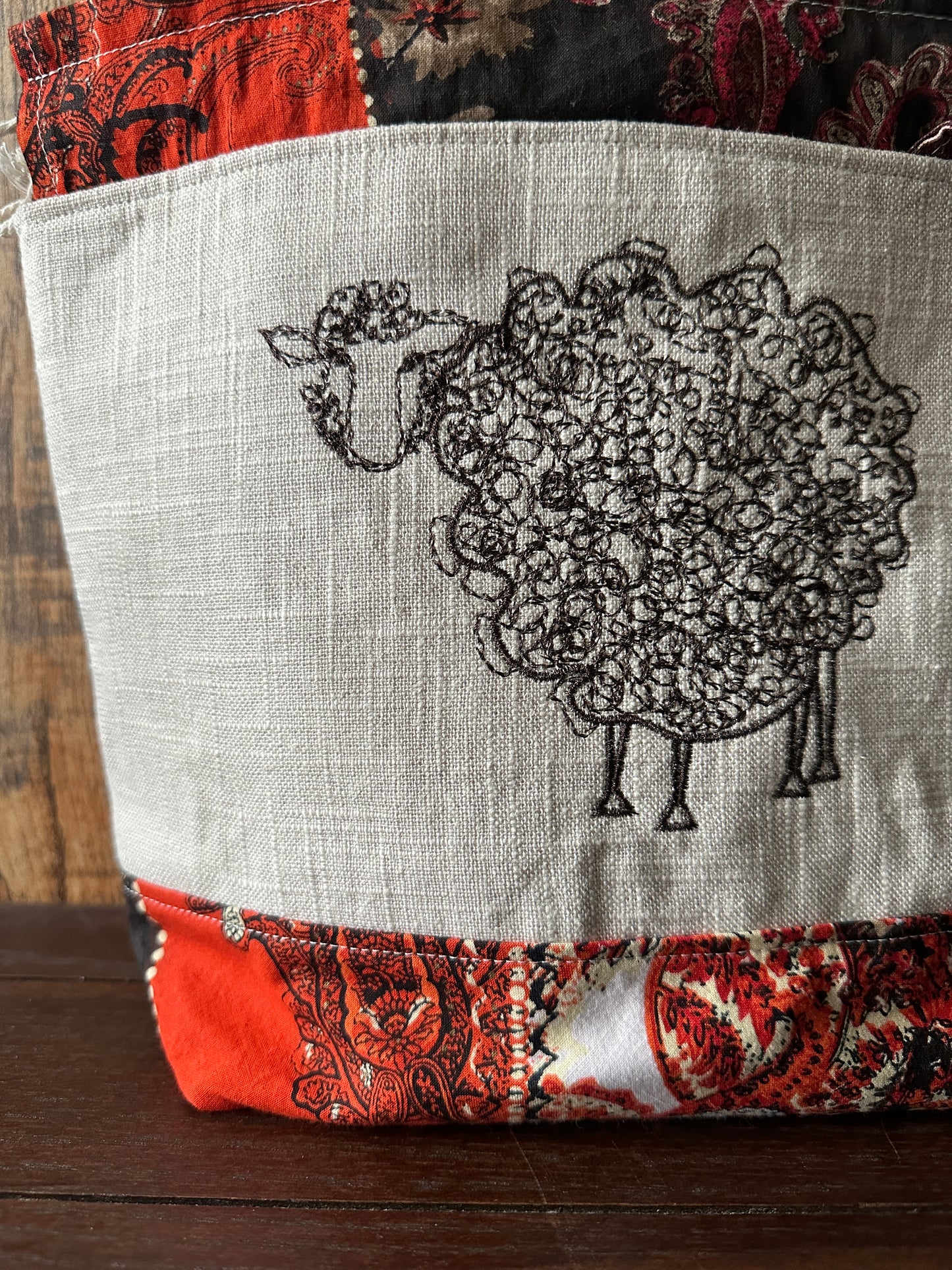 Curley Sheep Medium Project Bag