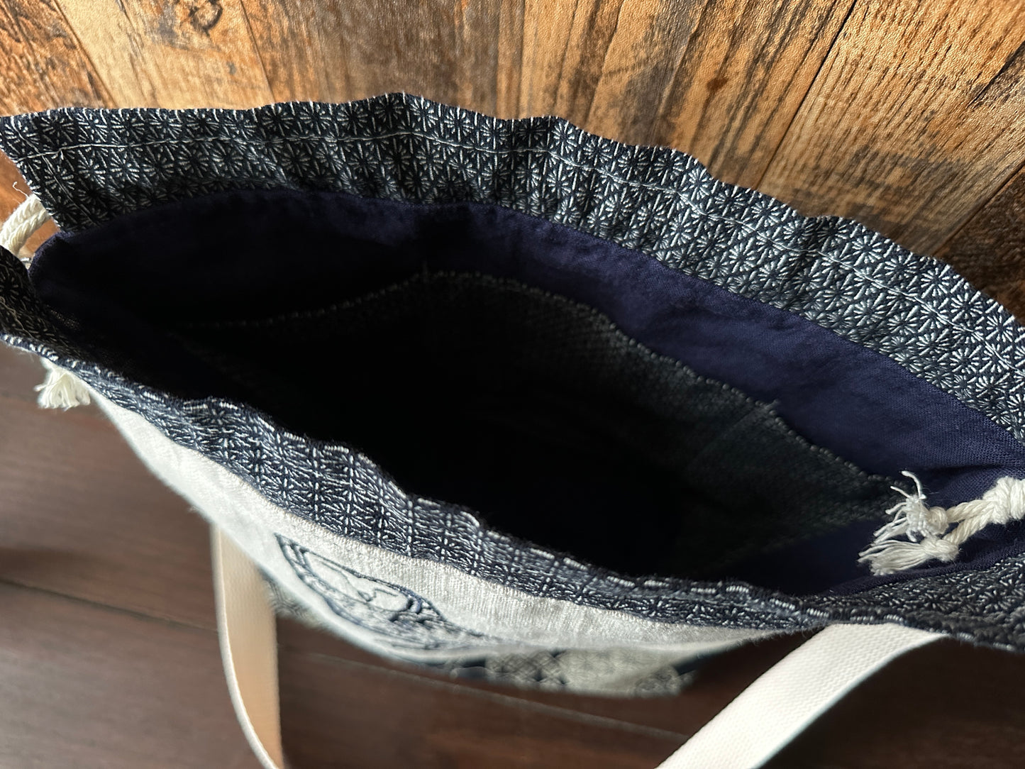 Indigo Linen and Barn Owl Medium Project Bag w/ Shoulder Strap