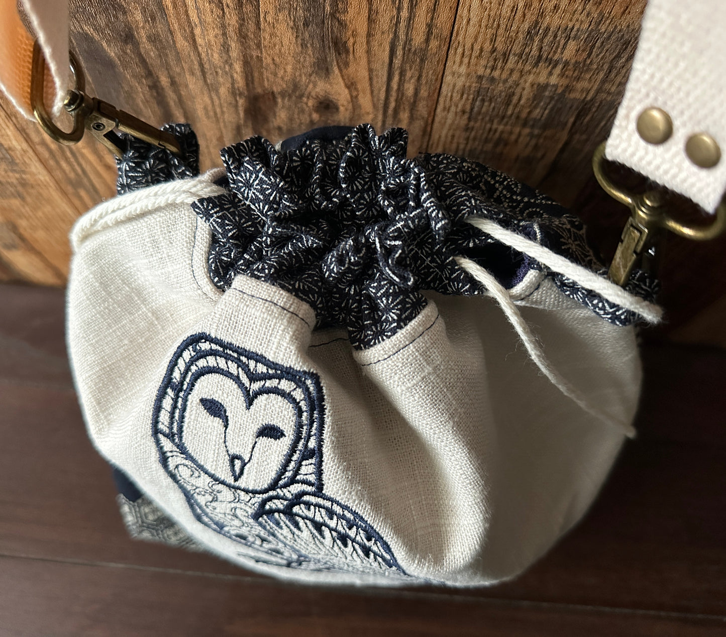 Indigo Linen and Barn Owl Medium Project Bag w/ Shoulder Strap