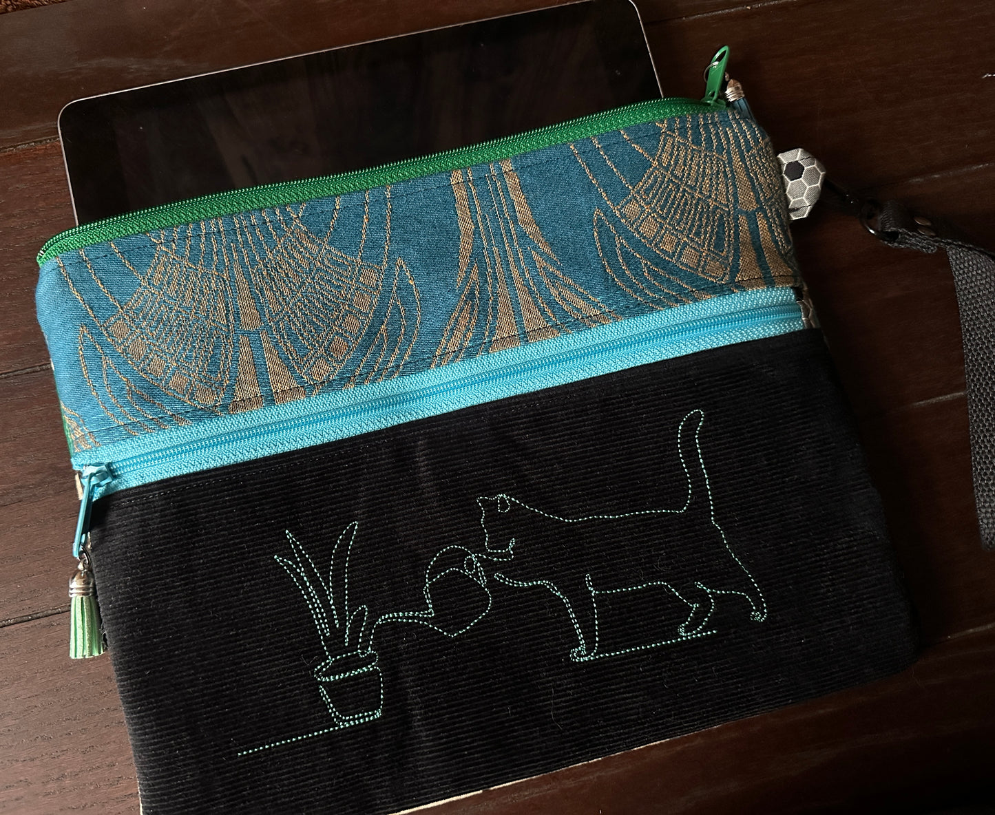 Black Cat in the Library Large Double Zipper Sleeve and Tablet Pouch