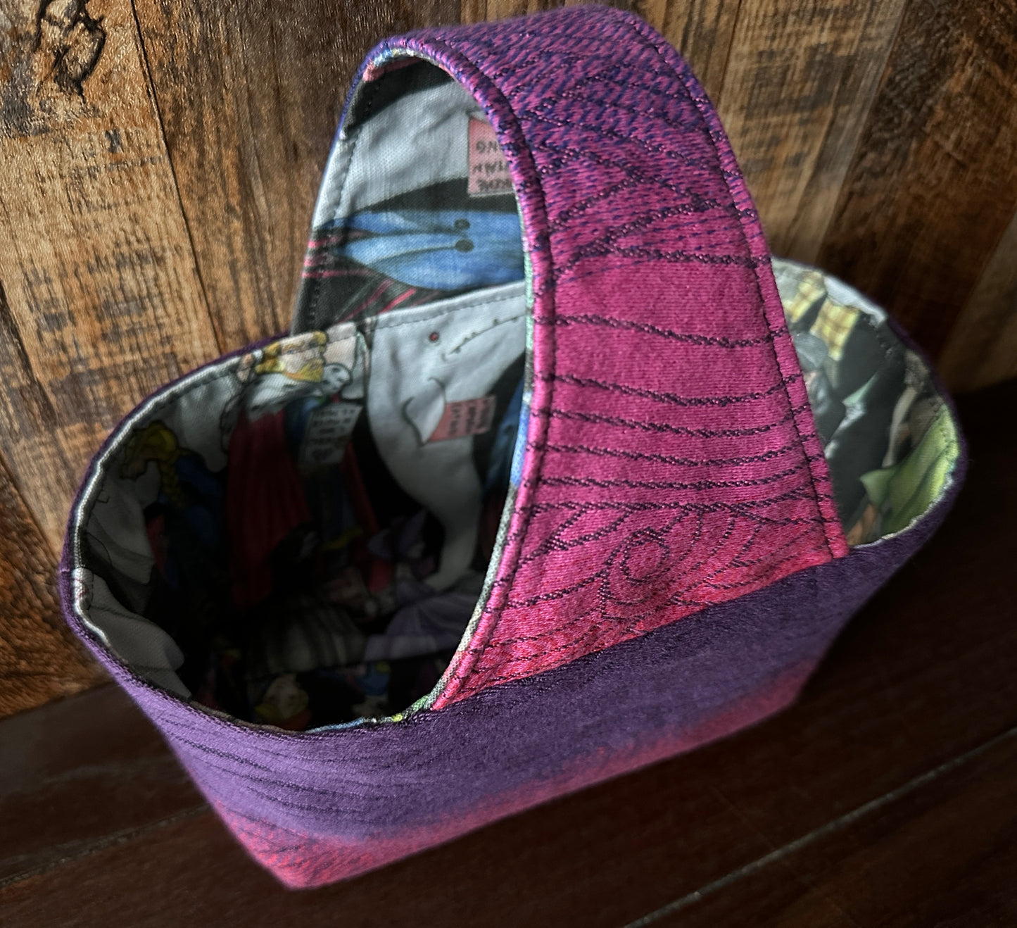 The Classics Small Basket Bag