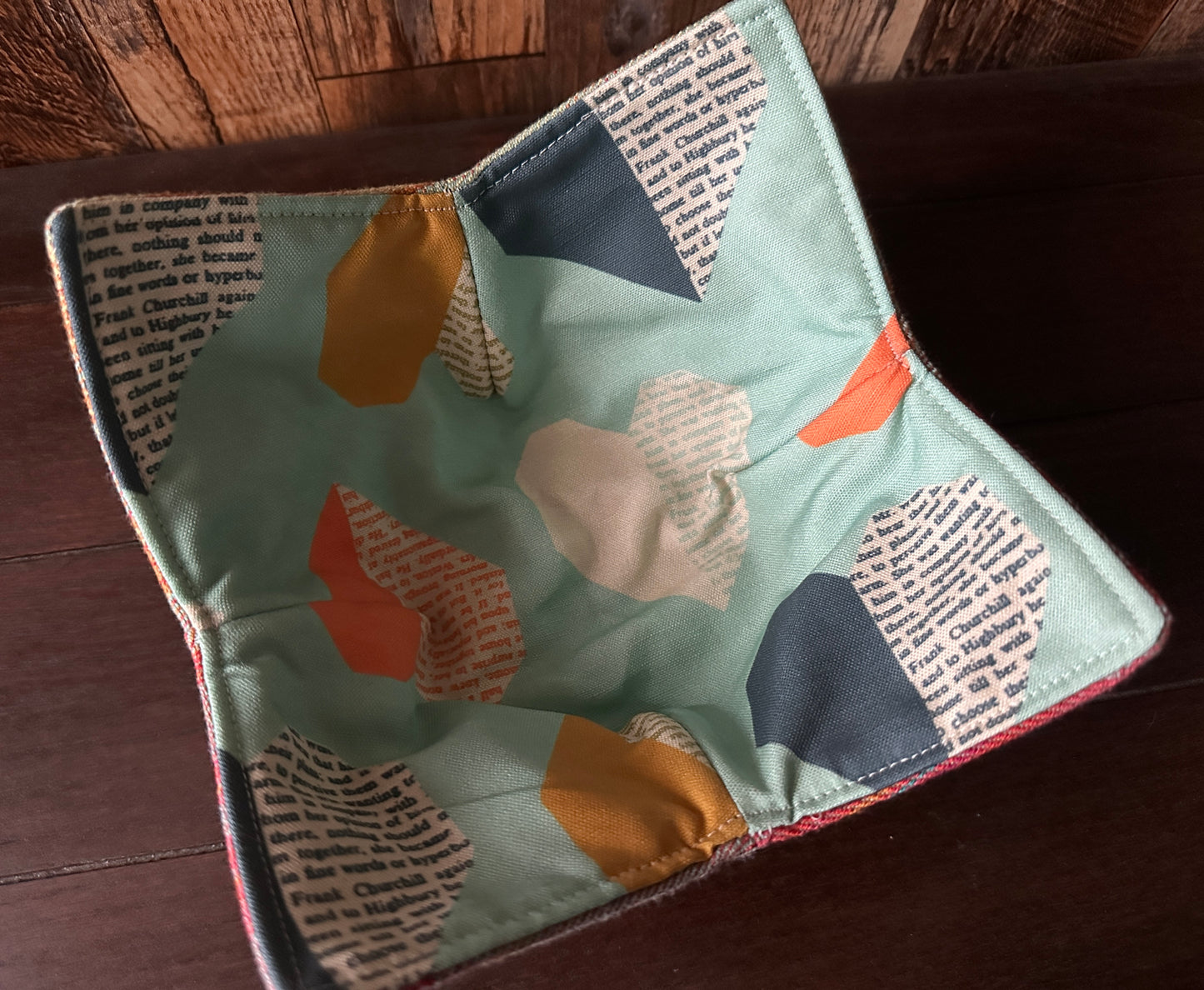I Heart Books Bowl Cozy