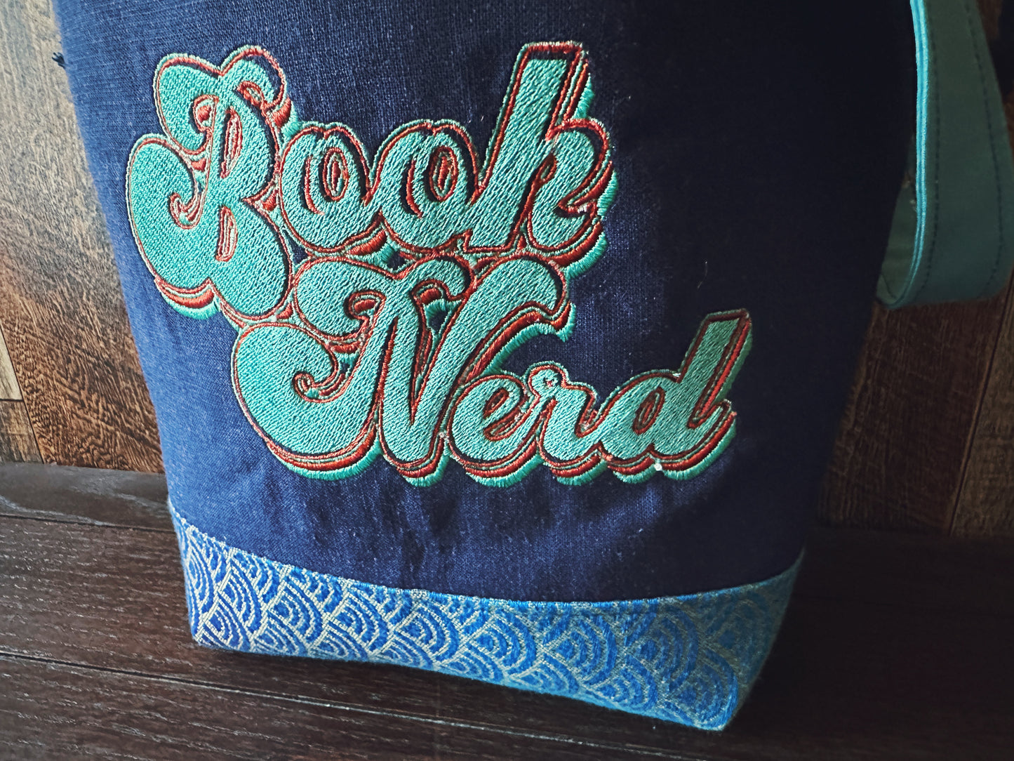 Book Nerd Medium Project Bag