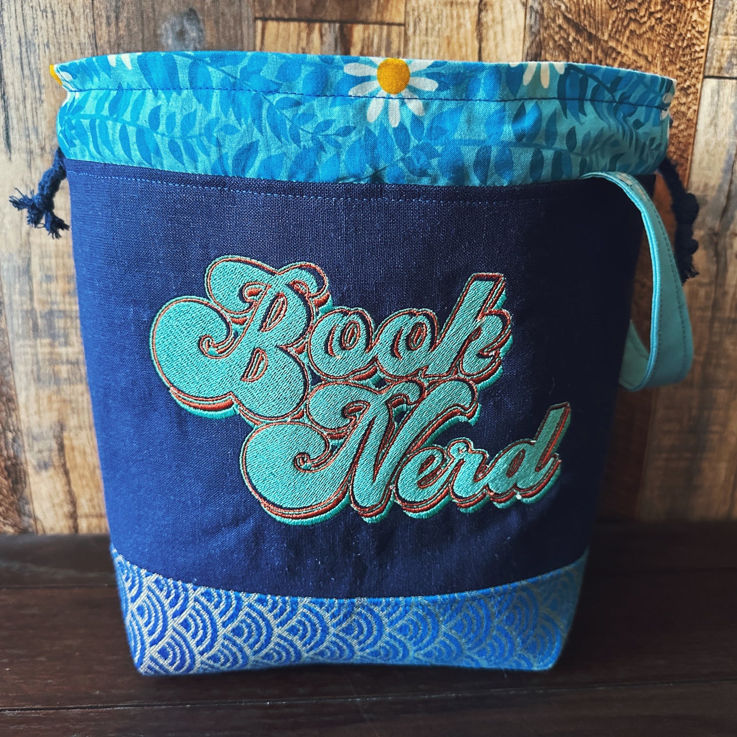 Book Nerd Medium Project Bag