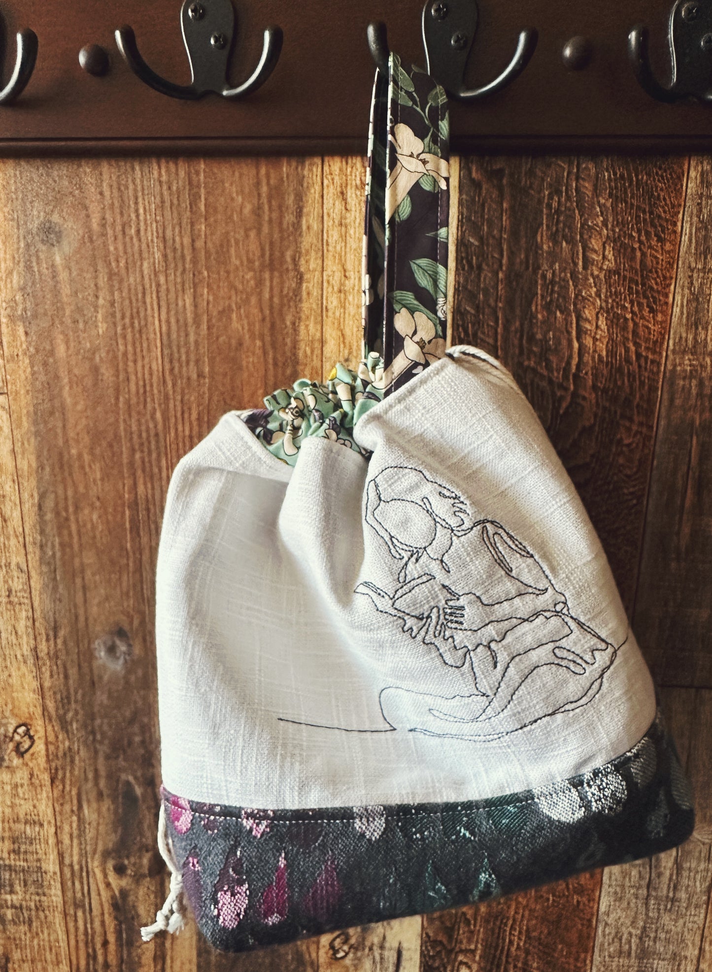 Reading the Classics Medium Project Bag