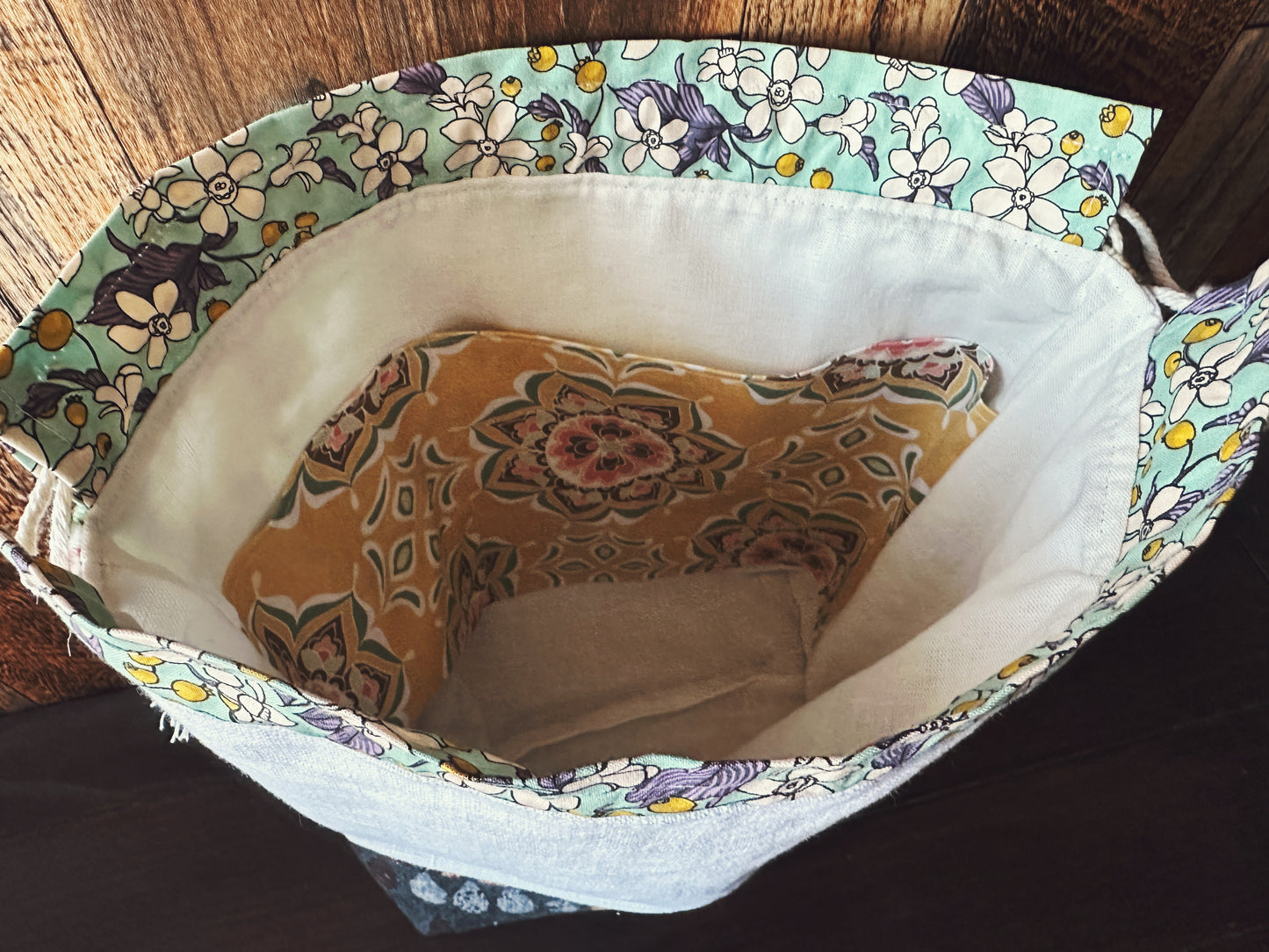 Read the Classics Large Project Bag