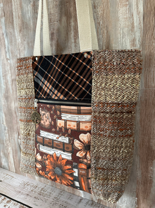 Reading Raven Double Pocket Large Tote Bag