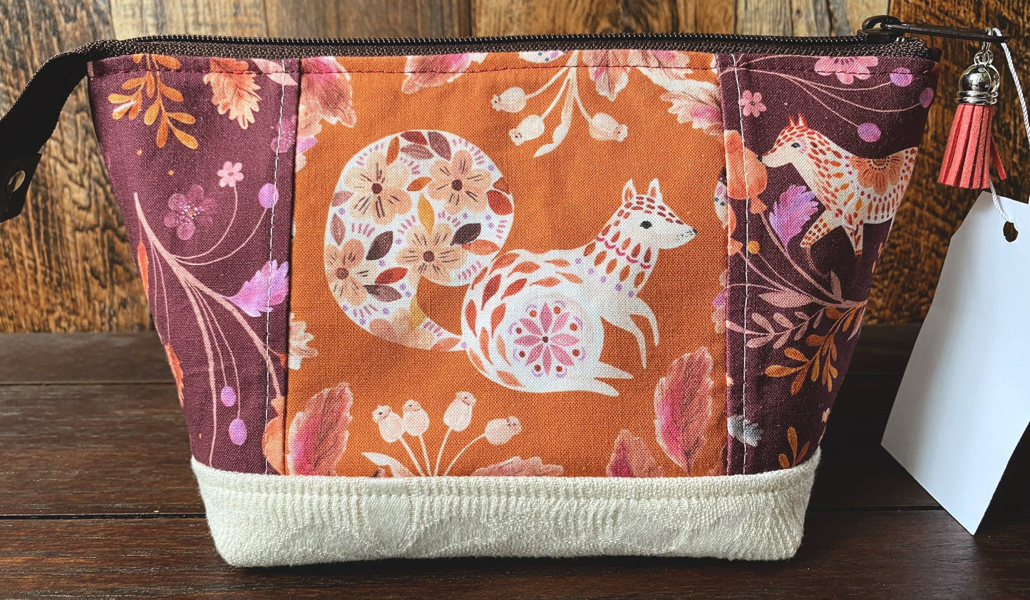Squirrel and Woodland Friends Small Open Wide Spindle Bag