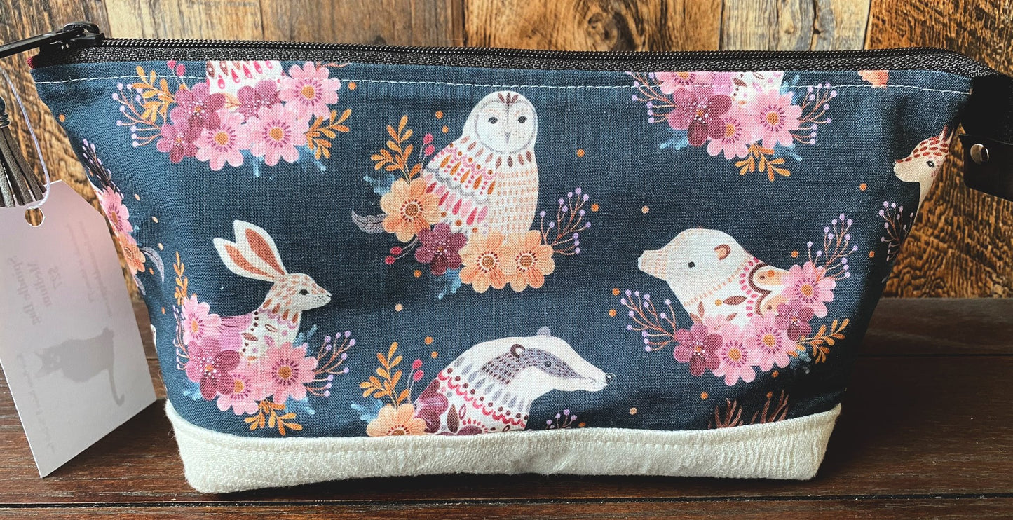 Fox and Woodland Friends Medium Open Wide Spindle Bag