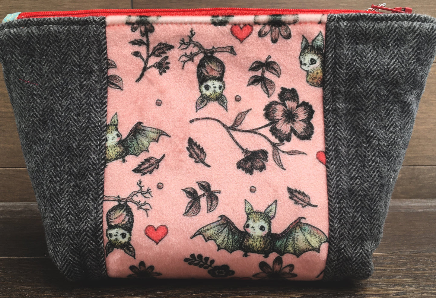 Bat Love! Grab-and-Go Zipper Bag