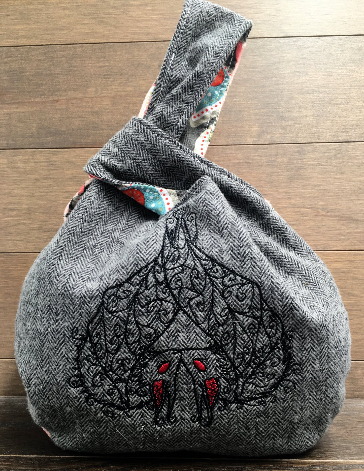 Bat Love! Small Knot Bag